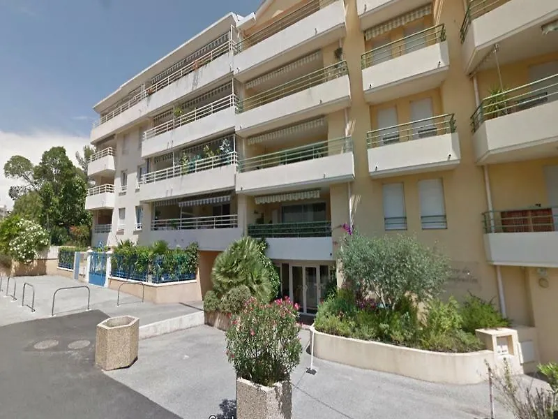 Apartment With One Bedroom In Saint-Raphael, With Enclosed Garden - 10