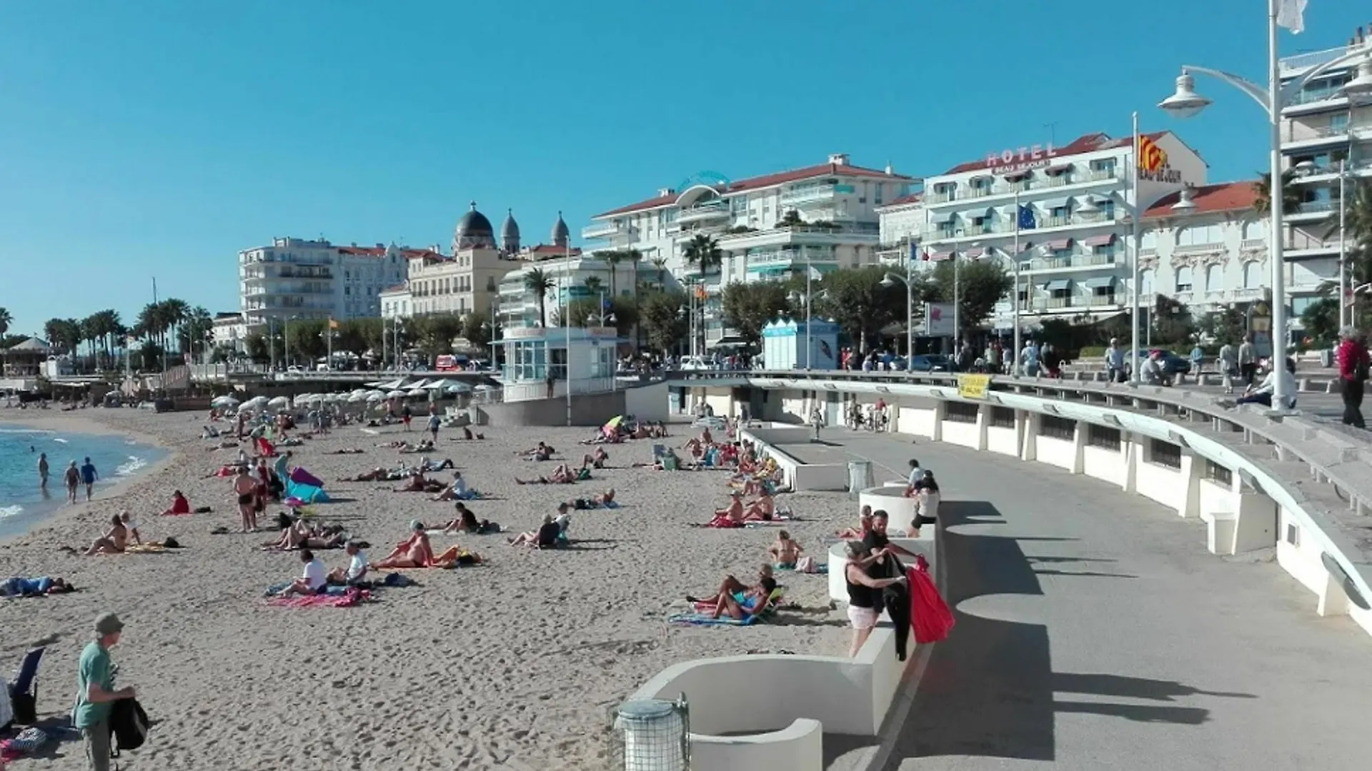 Apartment With One Bedroom In Saint-Raphael, With Enclosed Garden - 10  Saint-Raphael (Var)